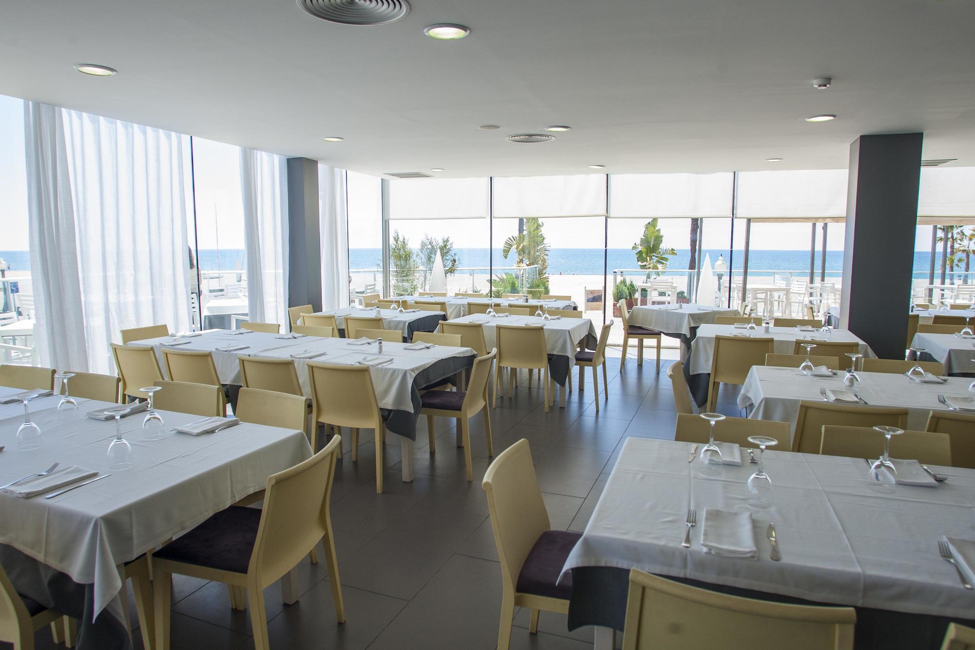 Estival Maramar Hotel Комаруга Екстериор снимка